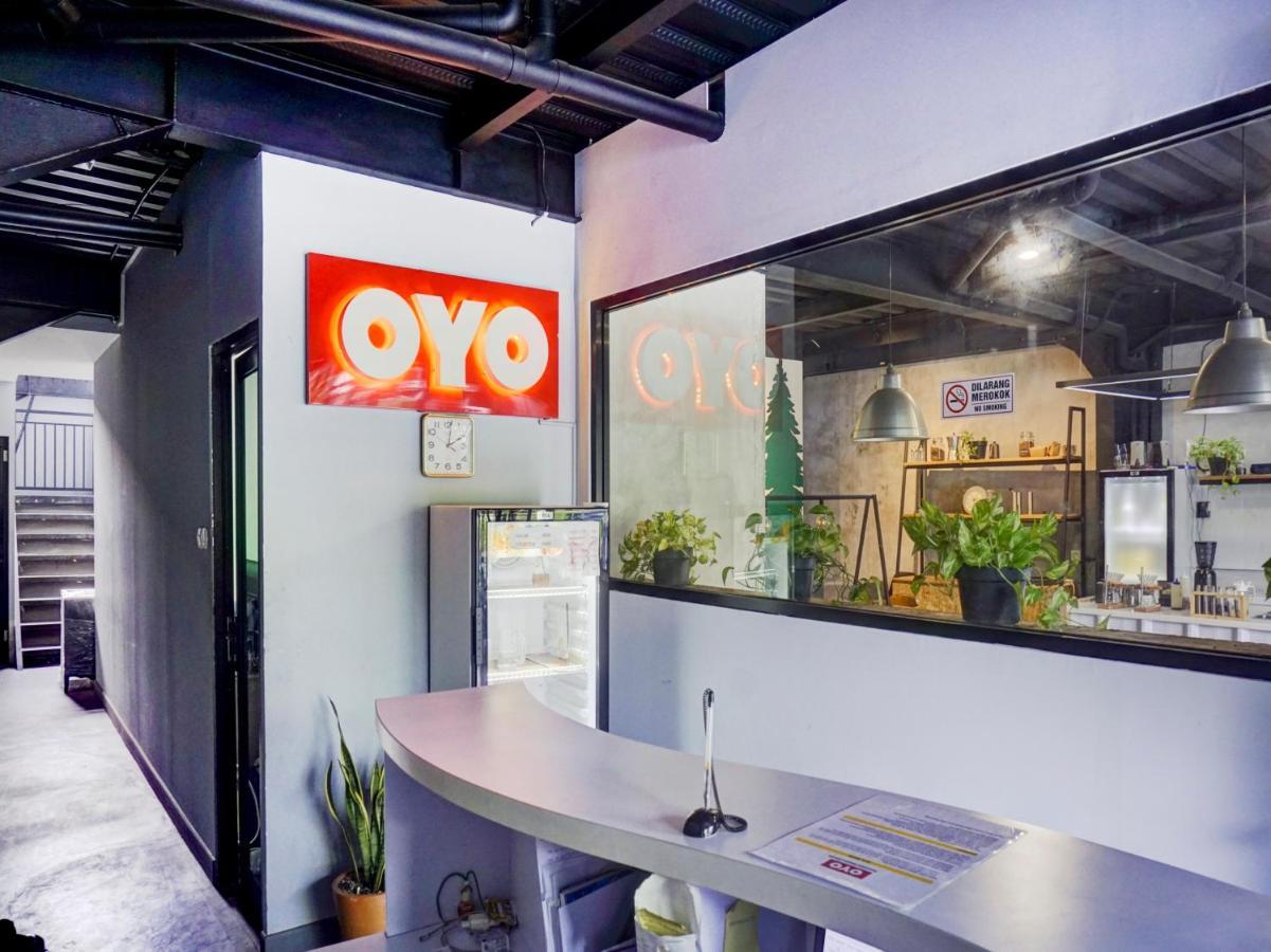 Oyo 1805 Fatmawati Mansion Syariah Hotel จาการ์ตา ภายนอก รูปภาพ