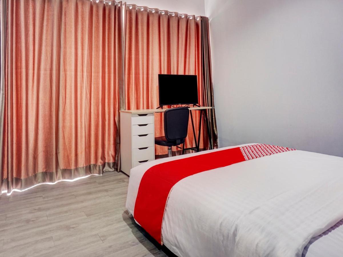 Oyo 1805 Fatmawati Mansion Syariah Hotel จาการ์ตา ภายนอก รูปภาพ